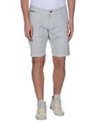 2nd Floor Bermudas