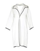 Oper  Overcoats