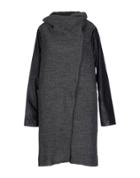 Ixos Coats