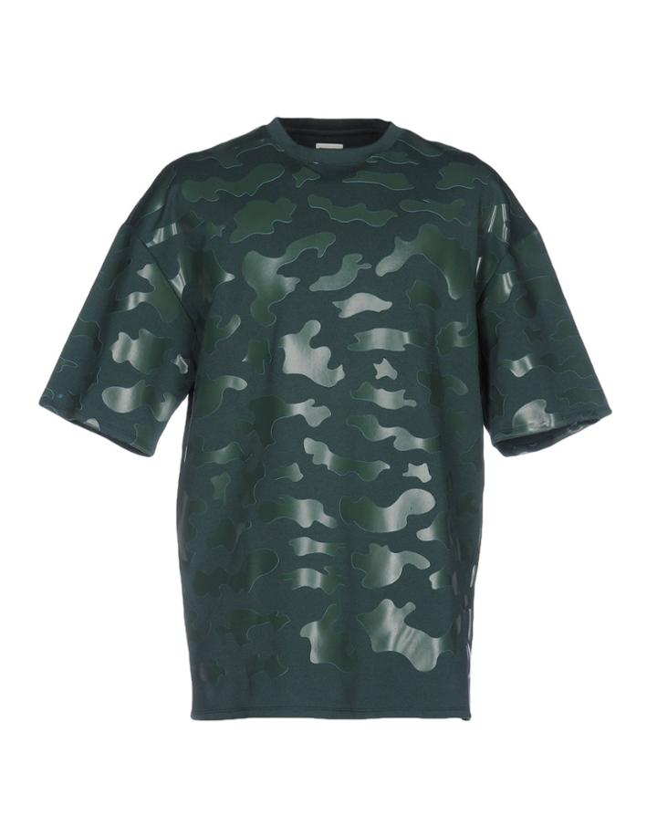 Cy Choi Sweatshirts