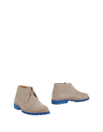 Tom Beker Ankle Boots