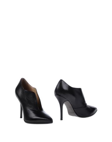 D Marra Booties