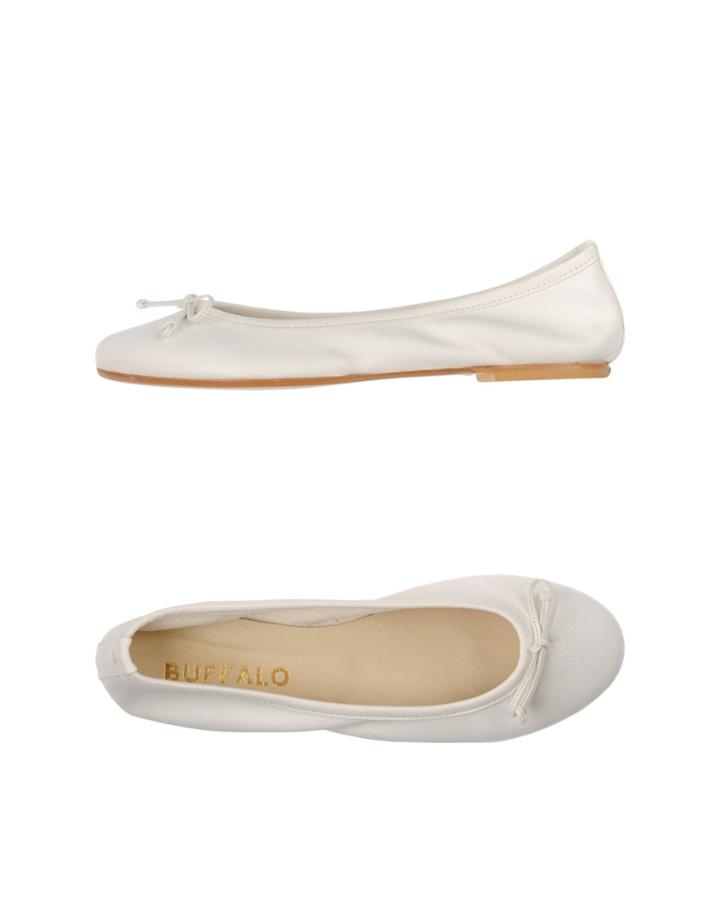 Buffalo Ballet Flats