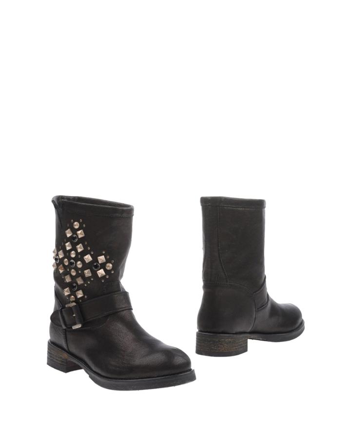 Civico 38 Ankle Boots