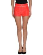 Museum Shorts