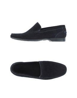 Rose & Born Moccasins