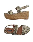 Arezzo Sandals