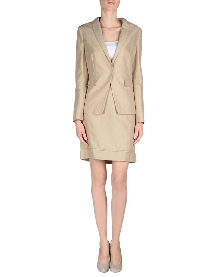 Scervino Street Women's Suits