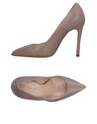 Annarita F. Pumps
