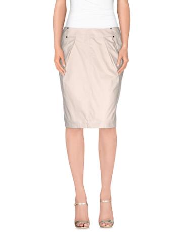 Caramelo Knee Length Skirts