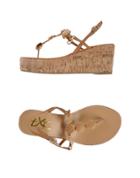 Txt Toe Strap Sandals