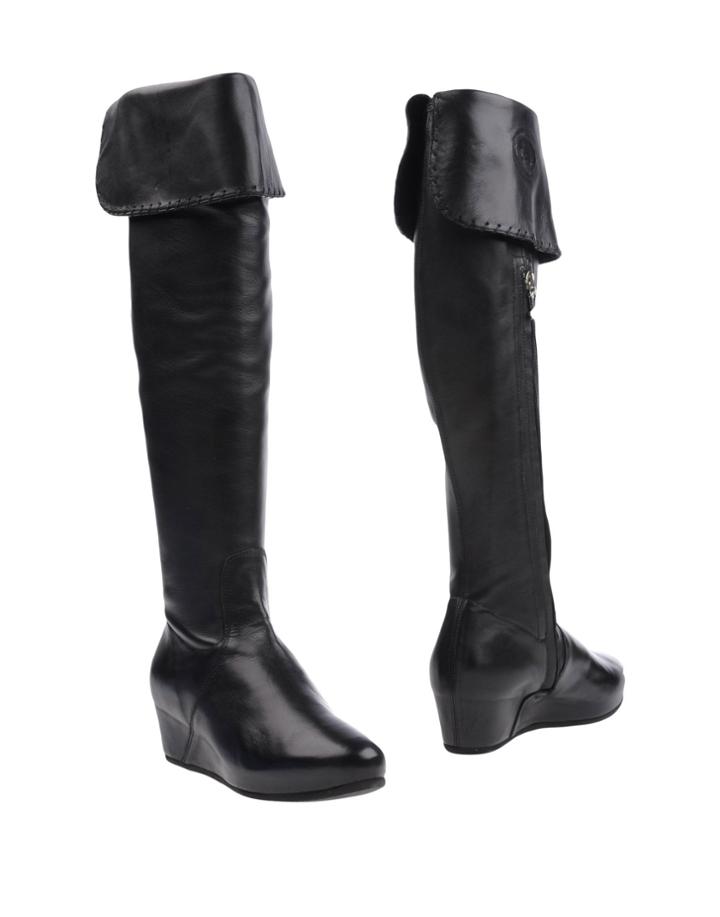 Harmont & Blaine Boots