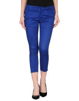 Stefania Silvestri 3/4-length Shorts