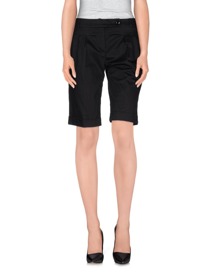 Pegorer Bermudas