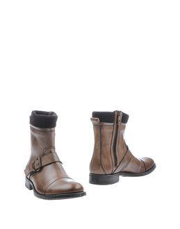 Thompson Ankle Boots