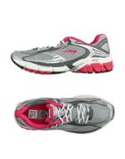 Brooks Sneakers
