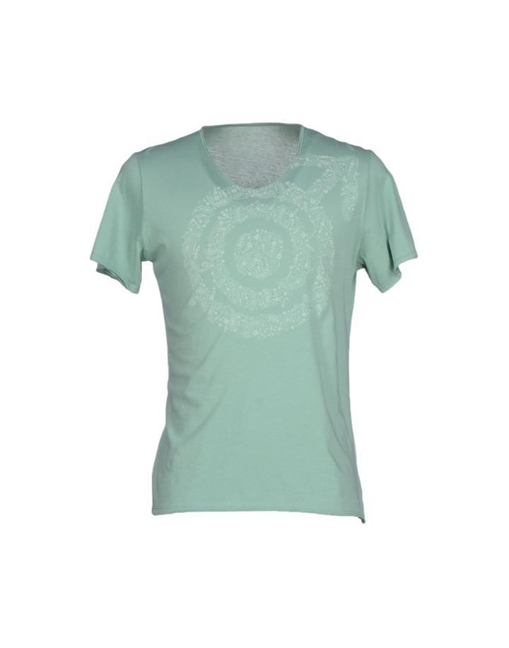 Les Gar Ons Faciles T-shirts