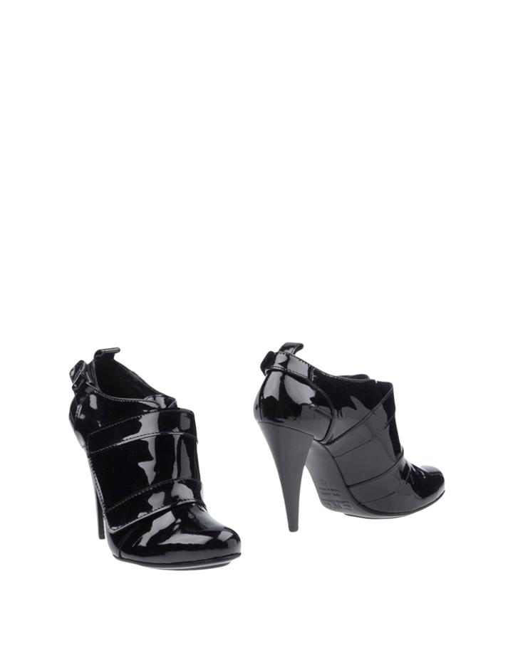 C'n'c' Costume National Booties