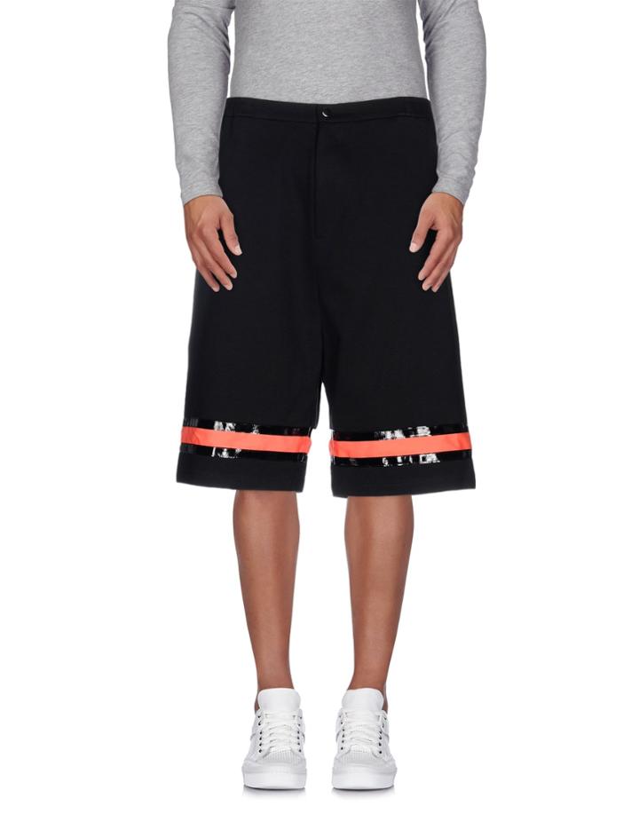 Cy Choi Bermudas