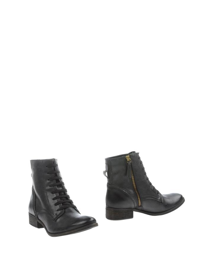 Giorgio Picino Ankle Boots