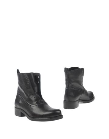 Tribe Shoes Ankle Boots