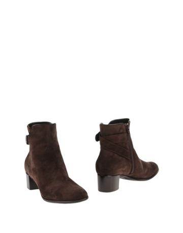 Brunate Ankle Boots