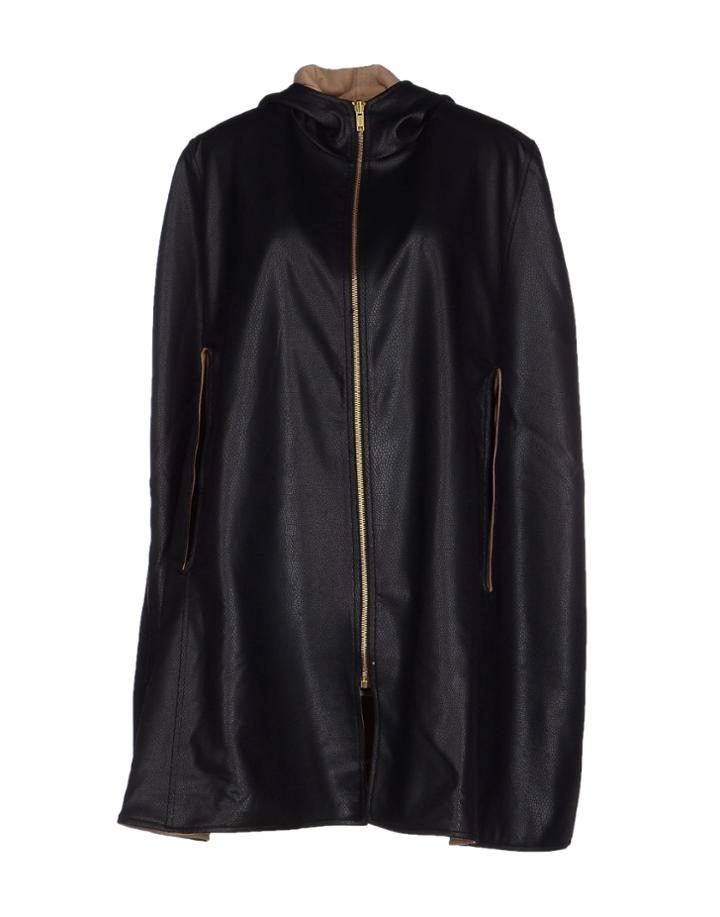 Jijil Capes
