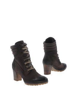 Manas Ankle Boots