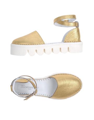 14 Me Arrondissement Pumps