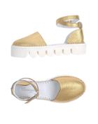 14 Me Arrondissement Pumps