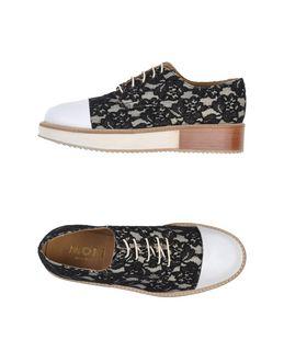 Mobi Lace-up Shoes