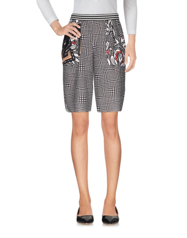 Brand Unique Bermudas