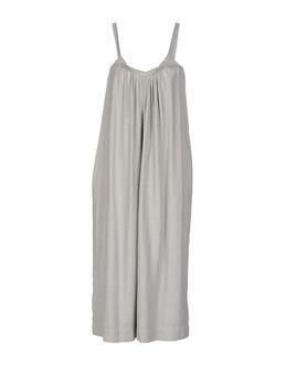 Pomand Re 3/4 Length Dresses
