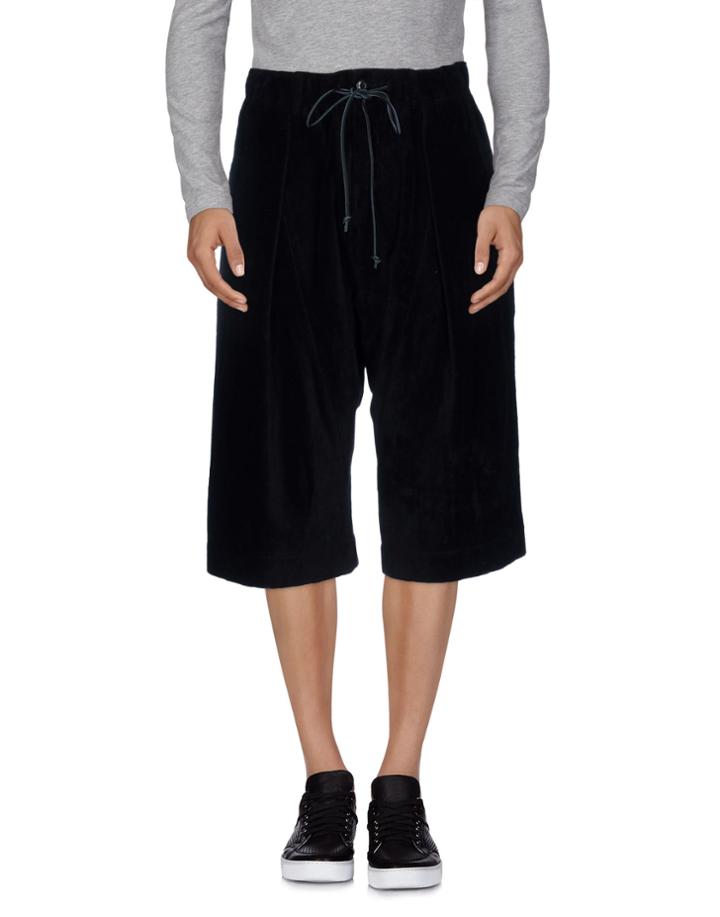 Kazuyuki Kumagai Attachment 3/4-length Shorts