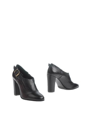 Signorine Italiane Booties