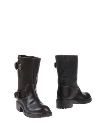 Betty Flowers Ankle Boots