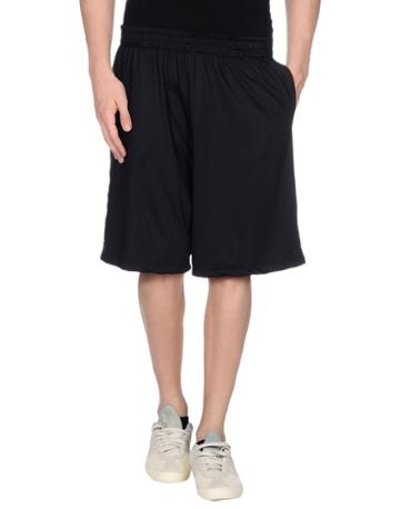Monica Monroe Bermudas