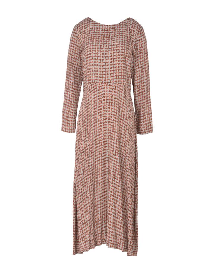 Niu 3/4 Length Dresses