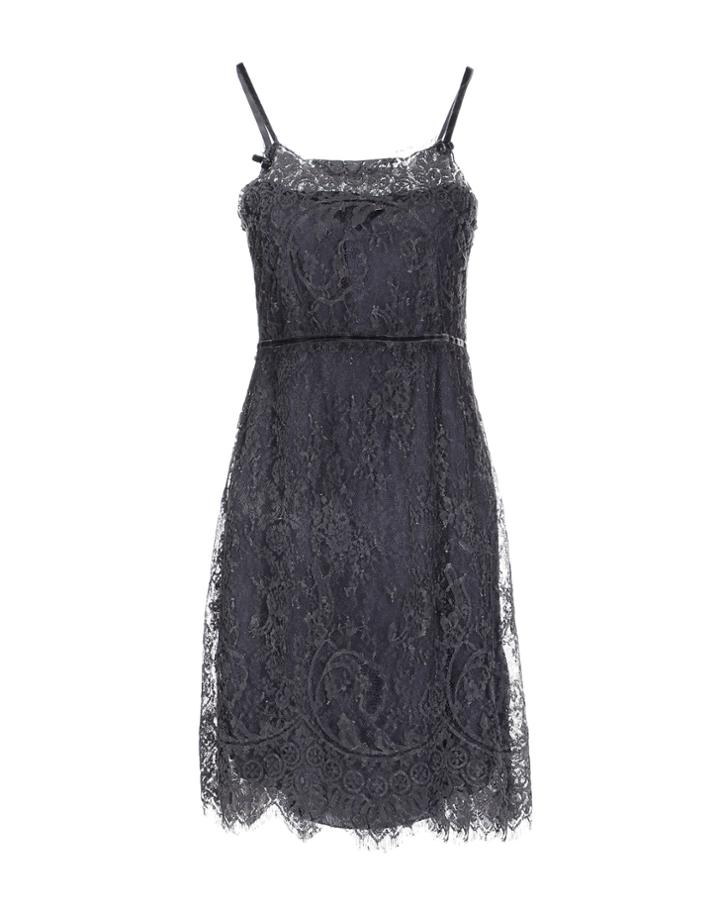 Tensione In Short Dresses