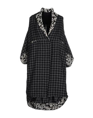 Tadaski Coats