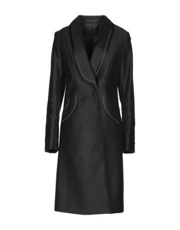 Clemens En August Coats