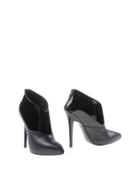 Vicini Booties
