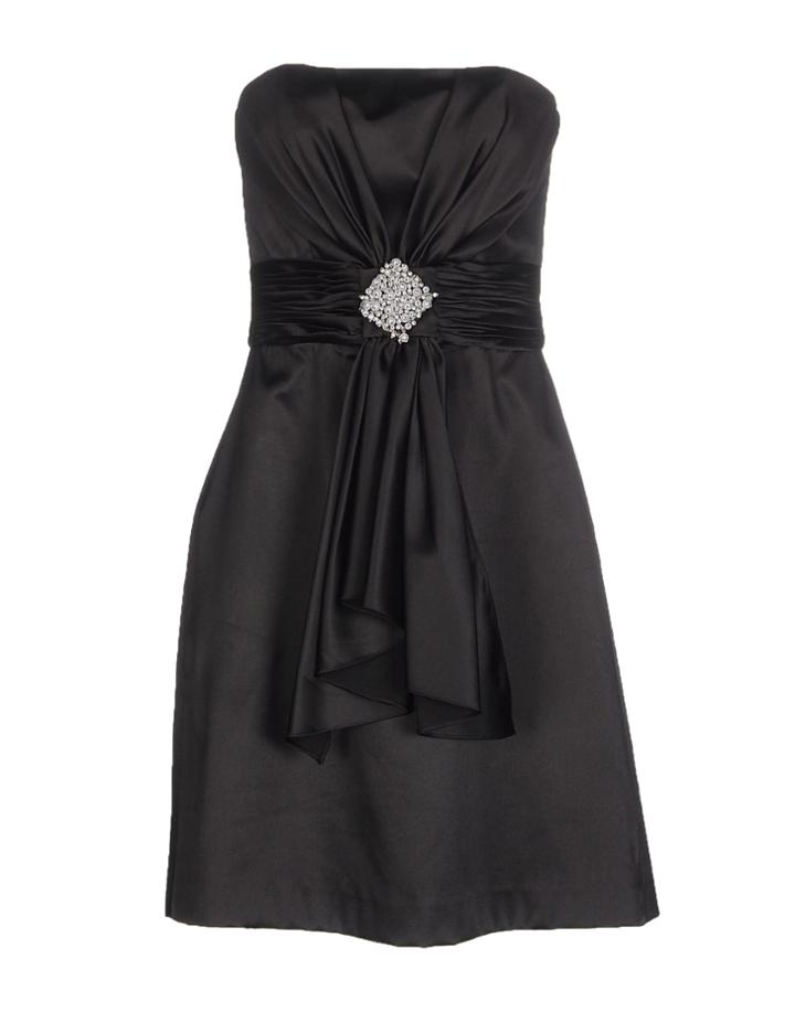 Soir E Short Dresses