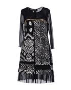 Tangueiras Knee-length Dresses