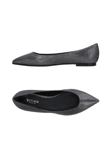 Vetiver Ballet Flats