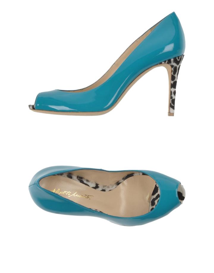 Alberto Moretti Pumps