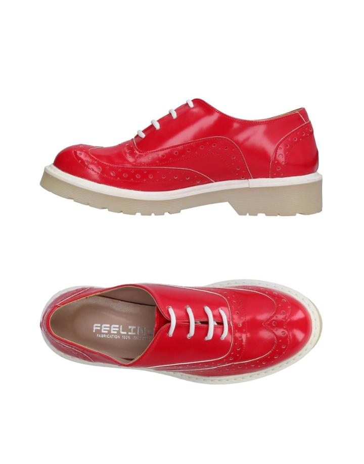 Feeling Lace-up Shoes