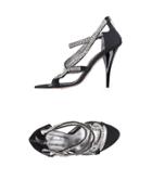 Aleandro C. Sandals
