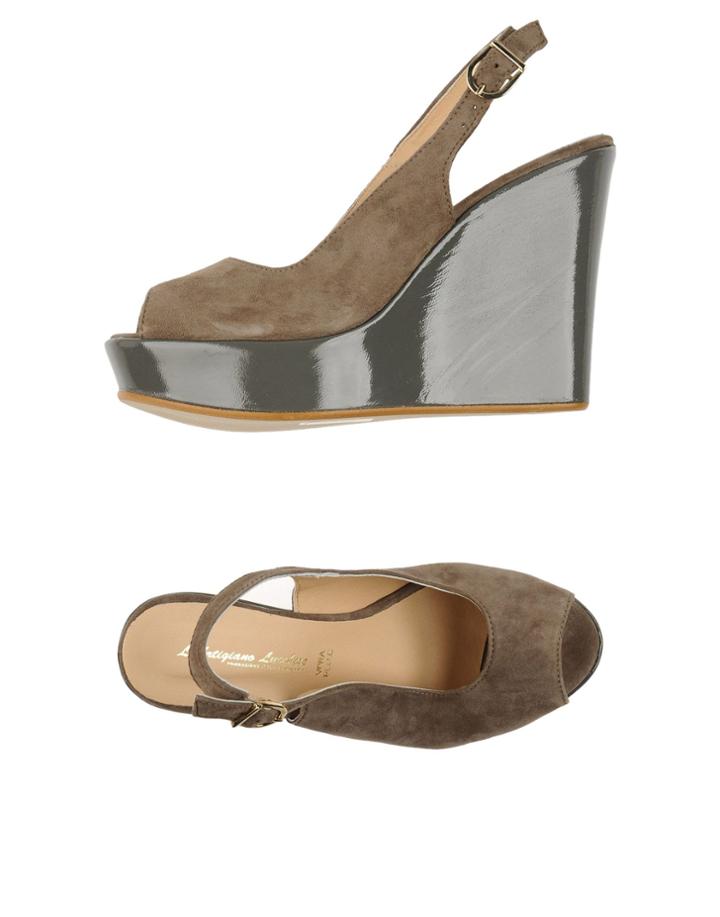 L'artigiano Lucchese Sandals