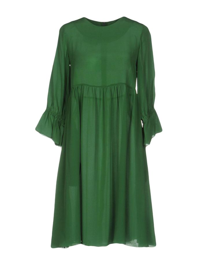 Lola Swing Knee-length Dresses